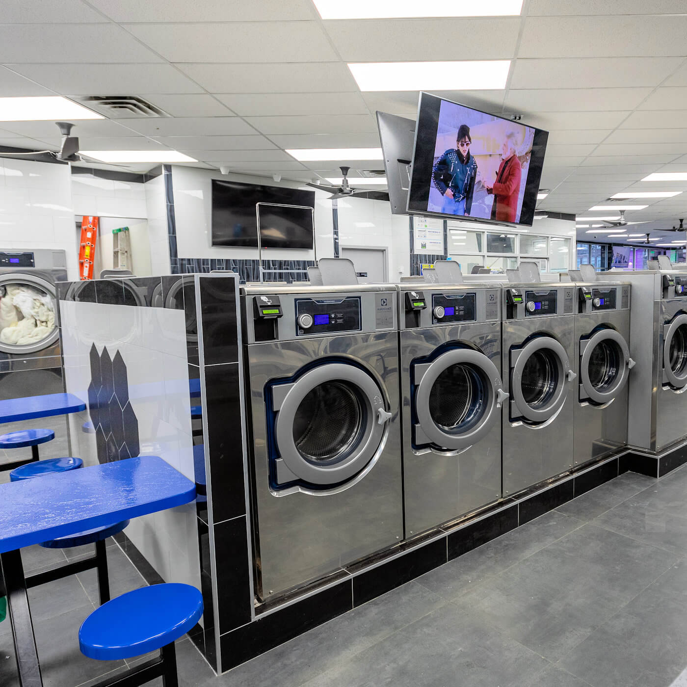 East Orange Laundromats